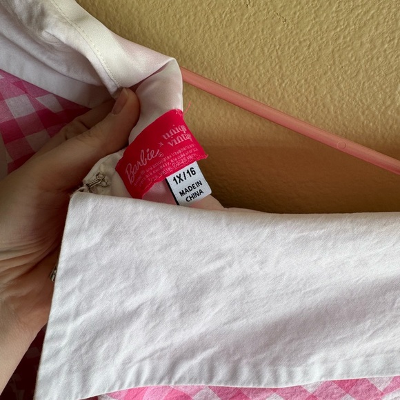 Unique Vintage Pink Gingham Midi Dress Barbie collection size 1X / 16 - Picture 5 of 6